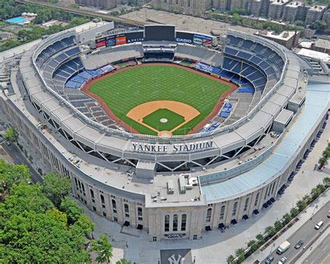 yankee stadium location in new york
